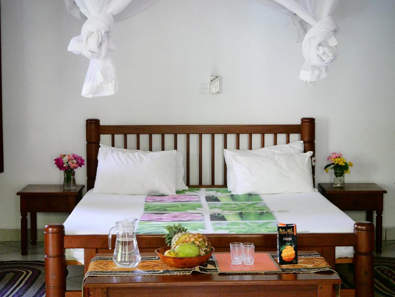Diani Cottages ディアニ・ビーチ エクステリア 写真