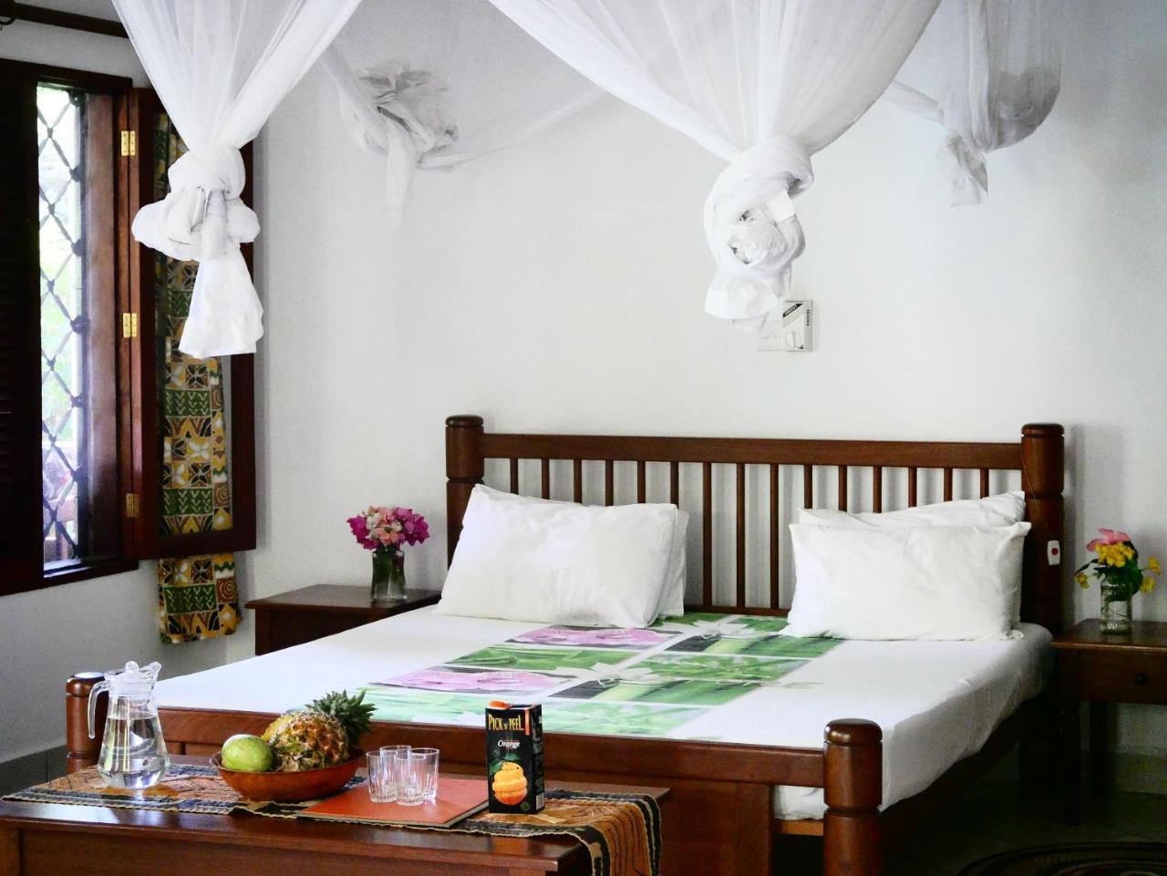 Diani Cottages ディアニ・ビーチ エクステリア 写真