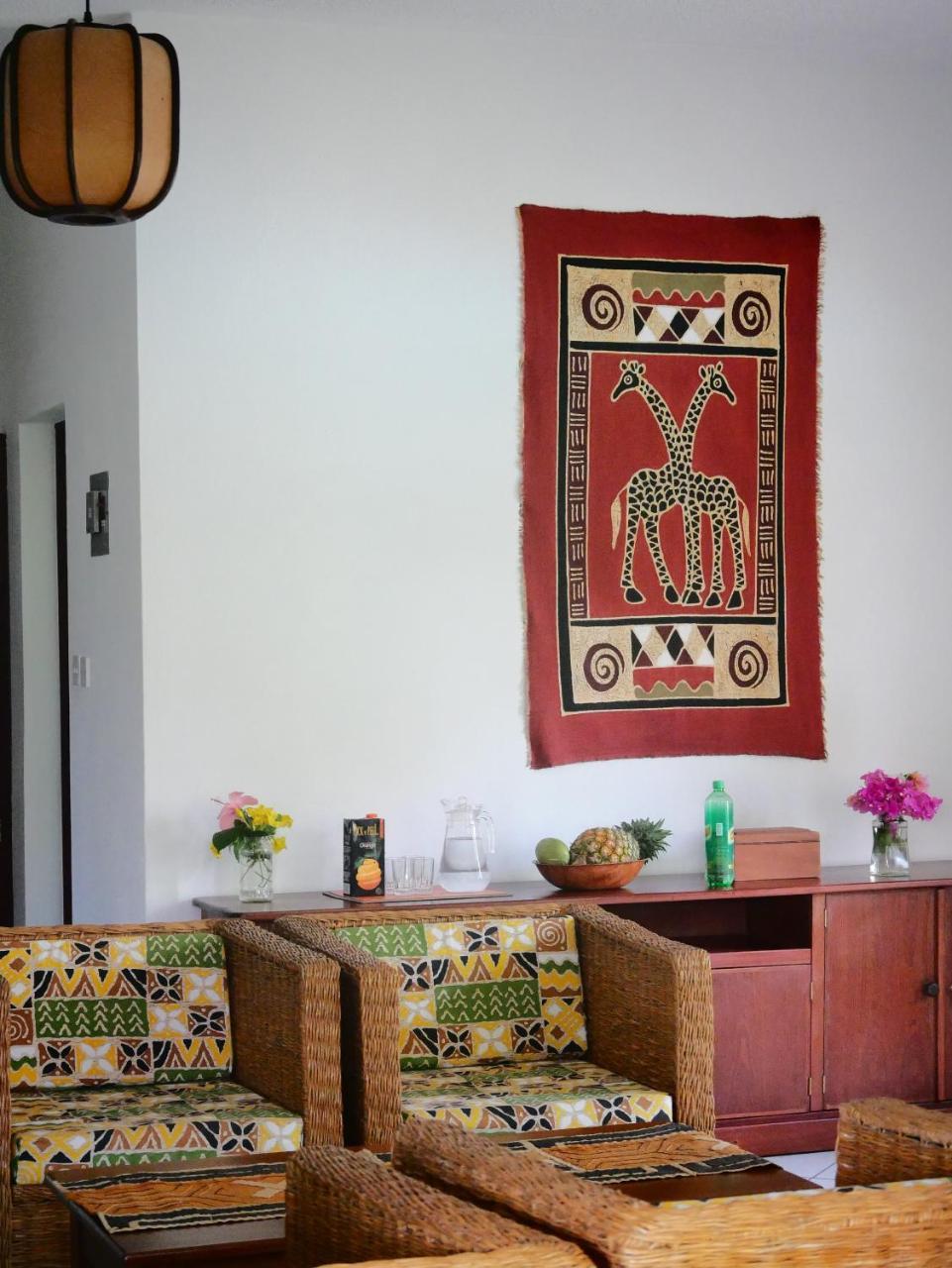 Diani Cottages ディアニ・ビーチ エクステリア 写真